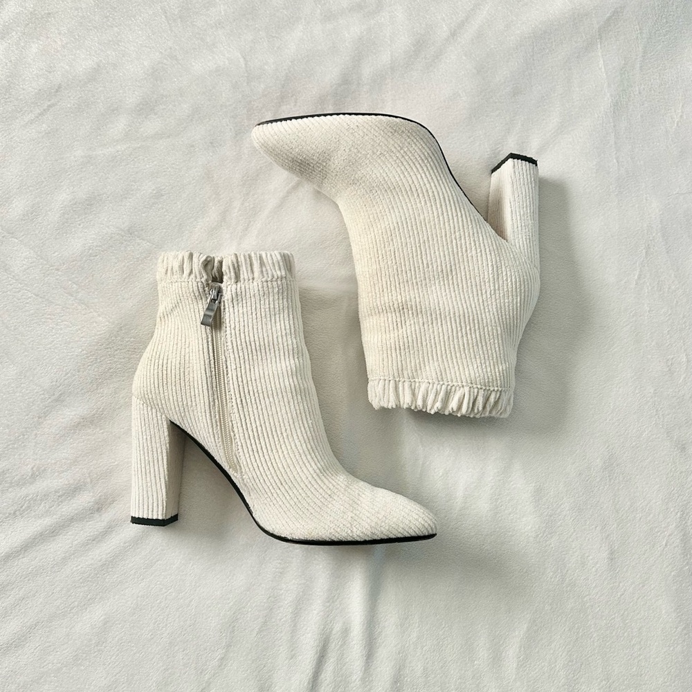 My Mum Made It Corduroy Booties